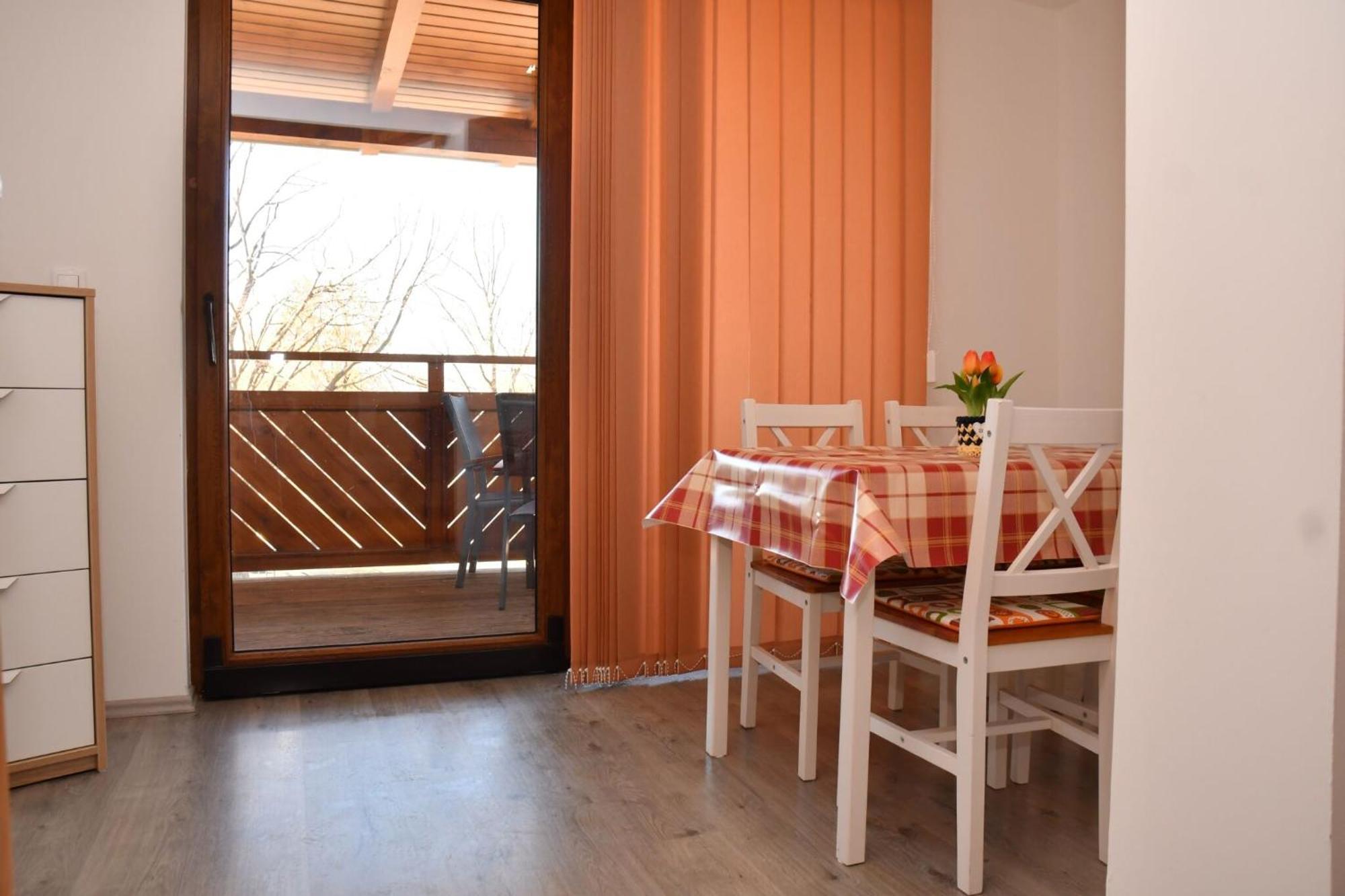 Föveny Apartmanok Balatonfůzfő Kültér fotó